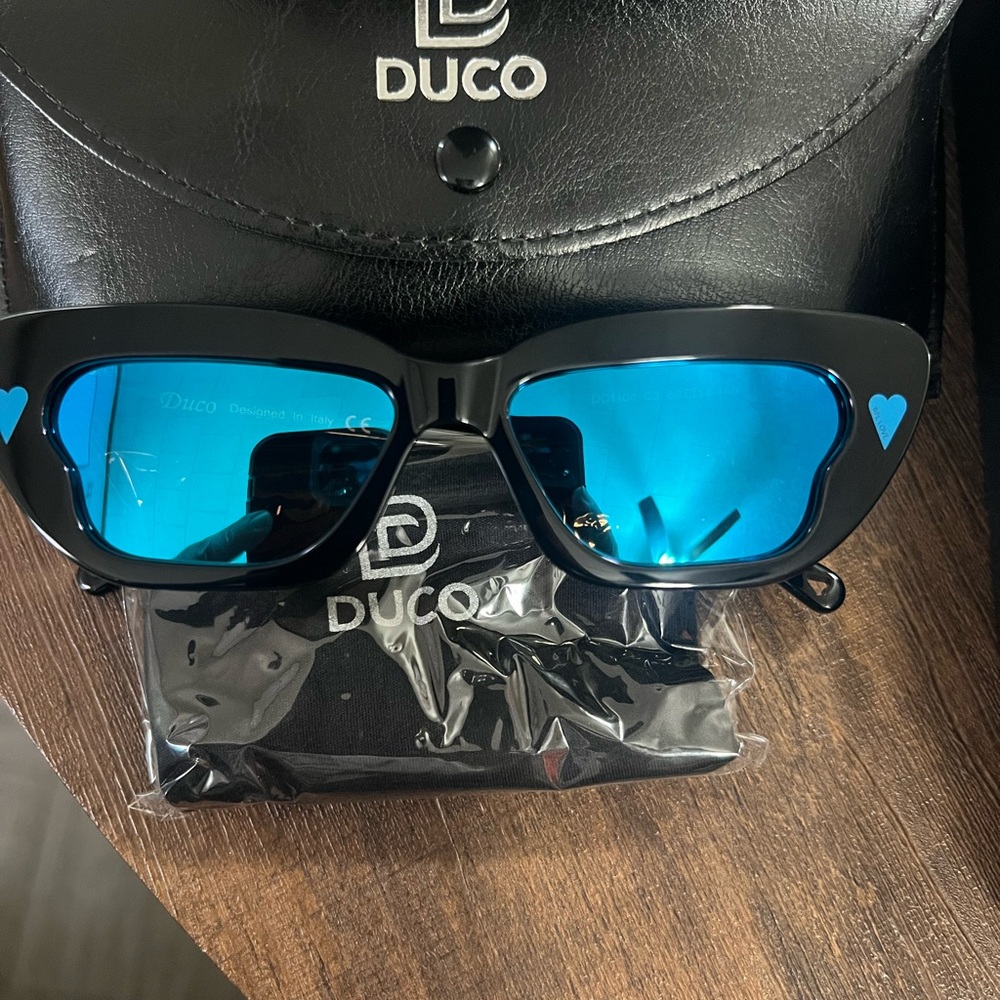 Women's Black and Blue Heart Sunglasses